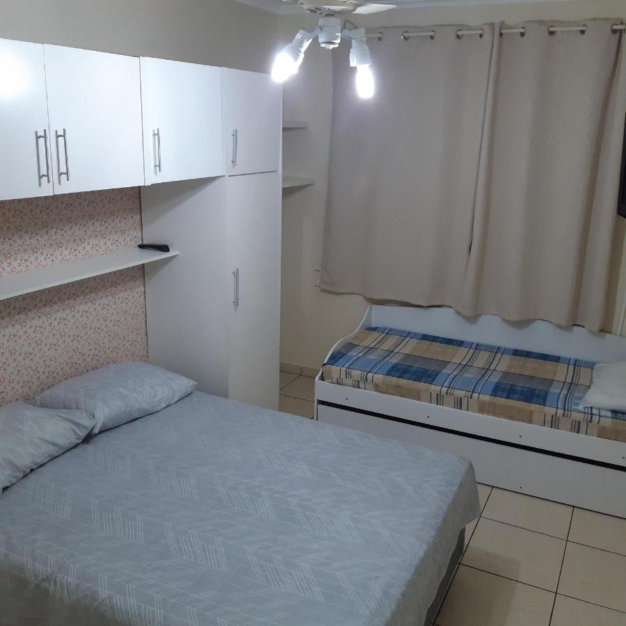 Apartamento Guaruja Enseada 2 Quadra Da Praia Atras Do Aquario Exterior foto